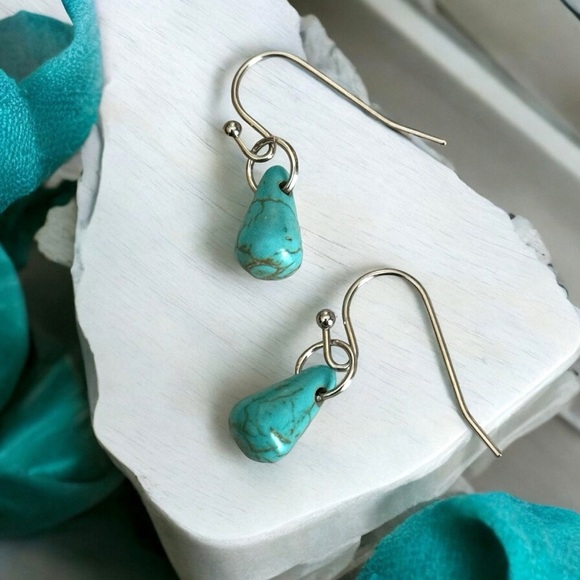 5 For $25💫Turquoise Teardrop Dangles Earrings - Picture 1 of 3